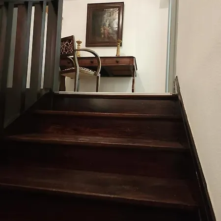 Apartment 200 M Centre Maison Mitoyenne Avec Place De Parking Gratuite Epinal
